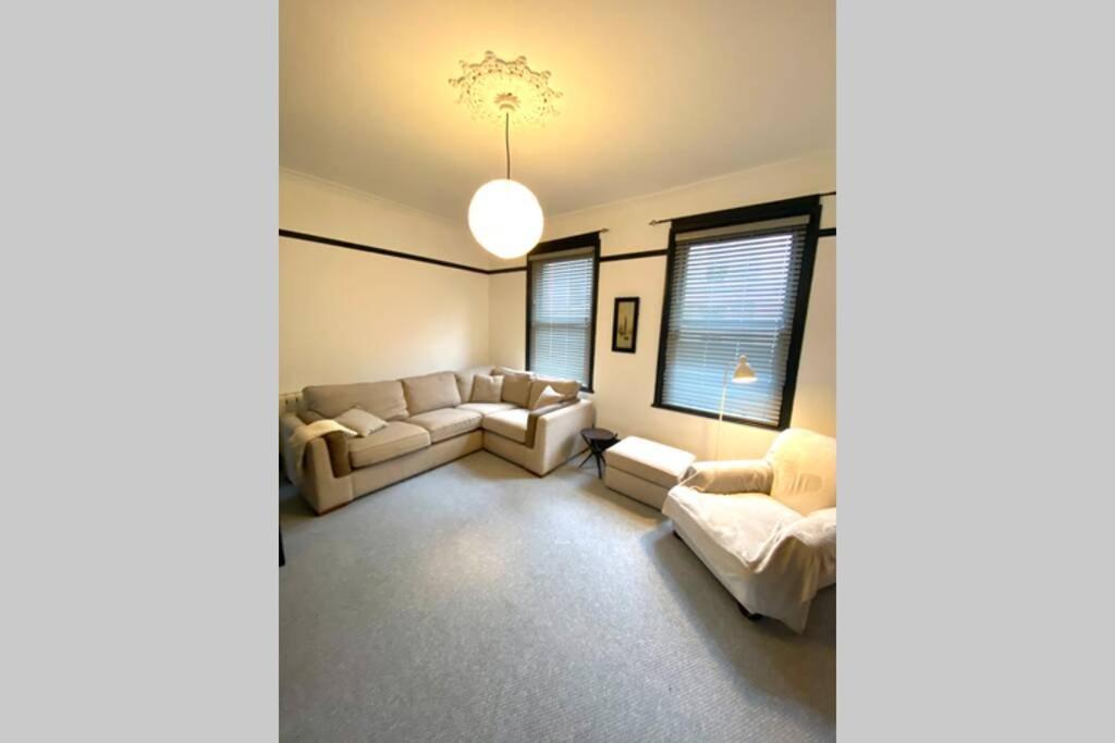 Beautiful First Floor Apartment In St Leonards Екстер'єр фото